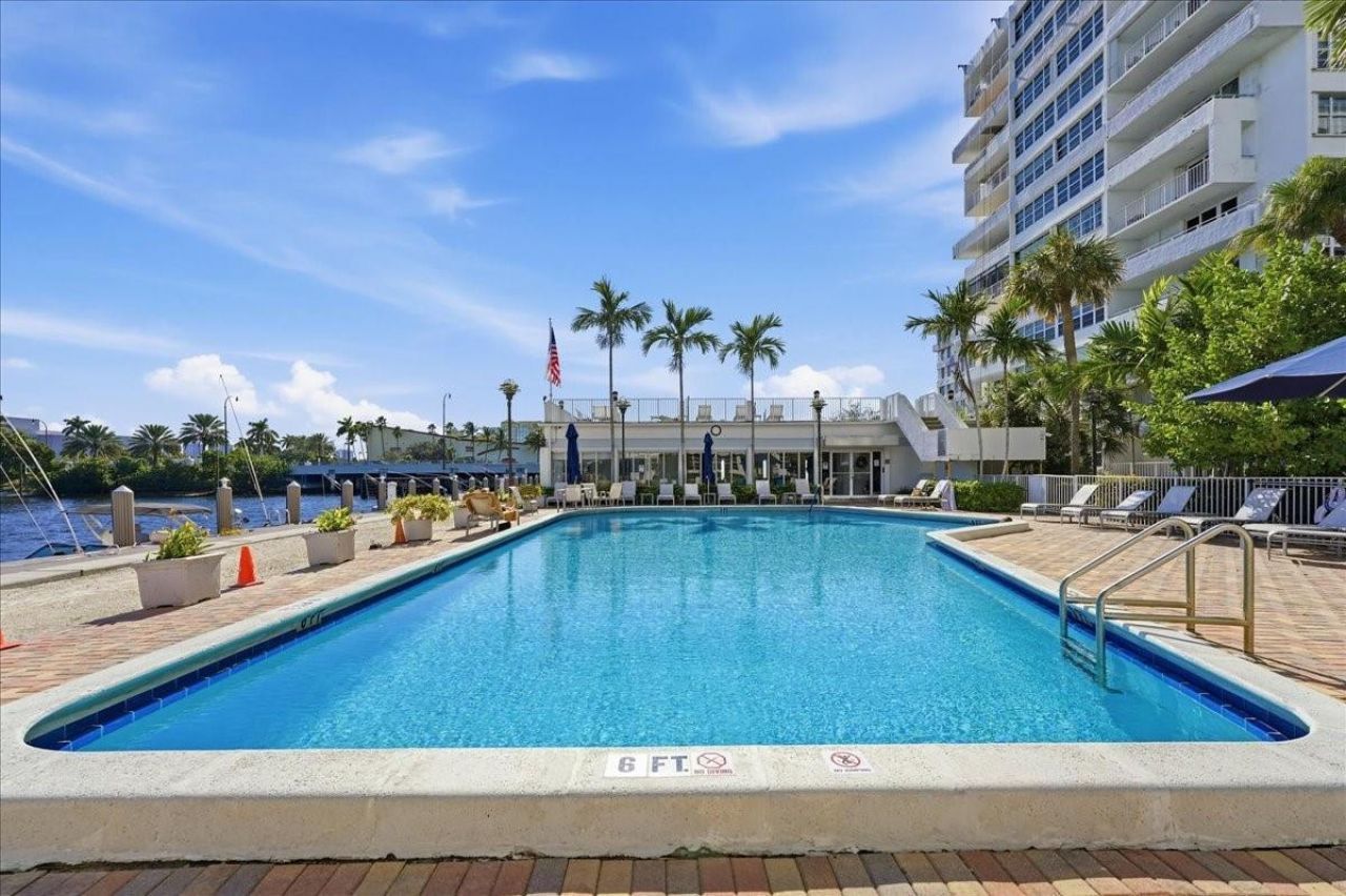 1170 N Federal Highway, Unit 707, Fort Lauderdale, FL 33304 Photo