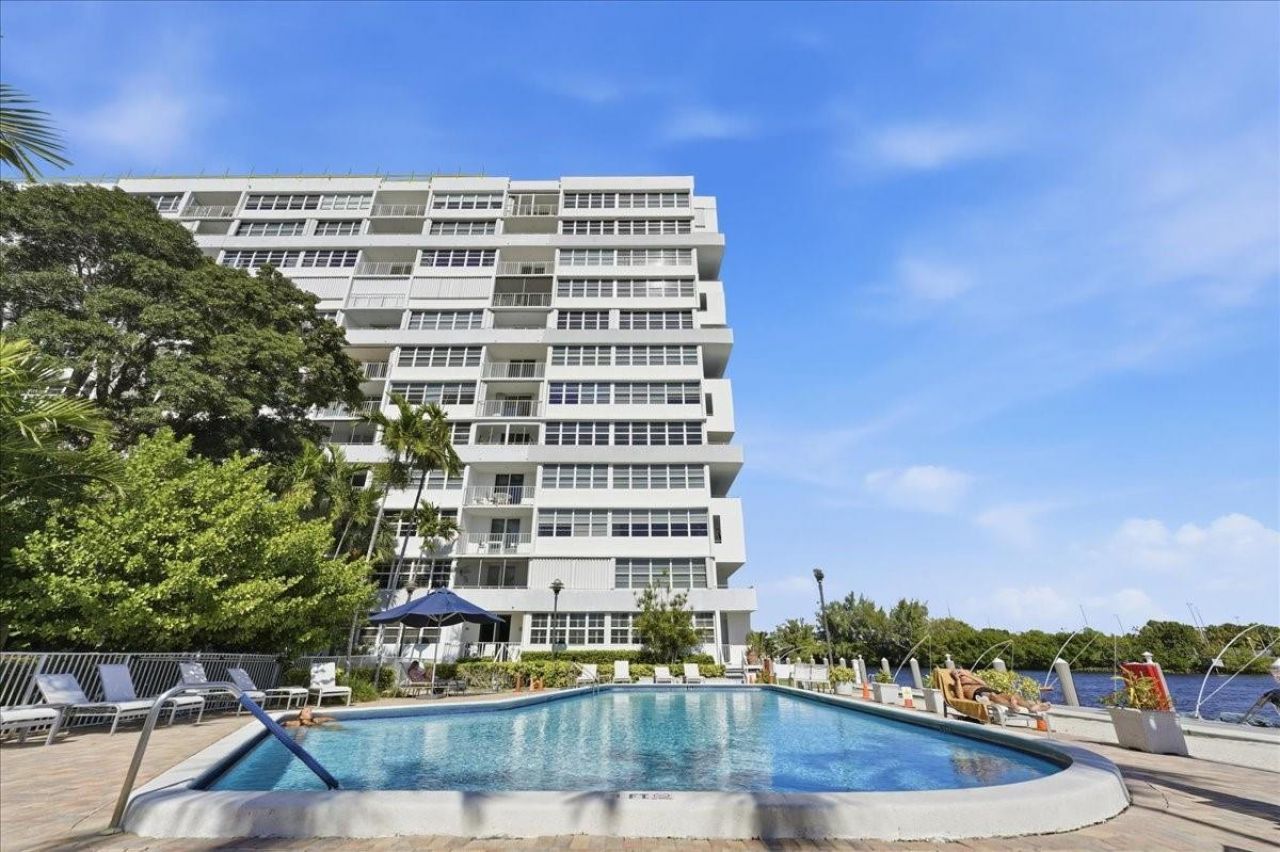 1170 N Federal Highway, Unit 707, Fort Lauderdale, FL 33304 Photo