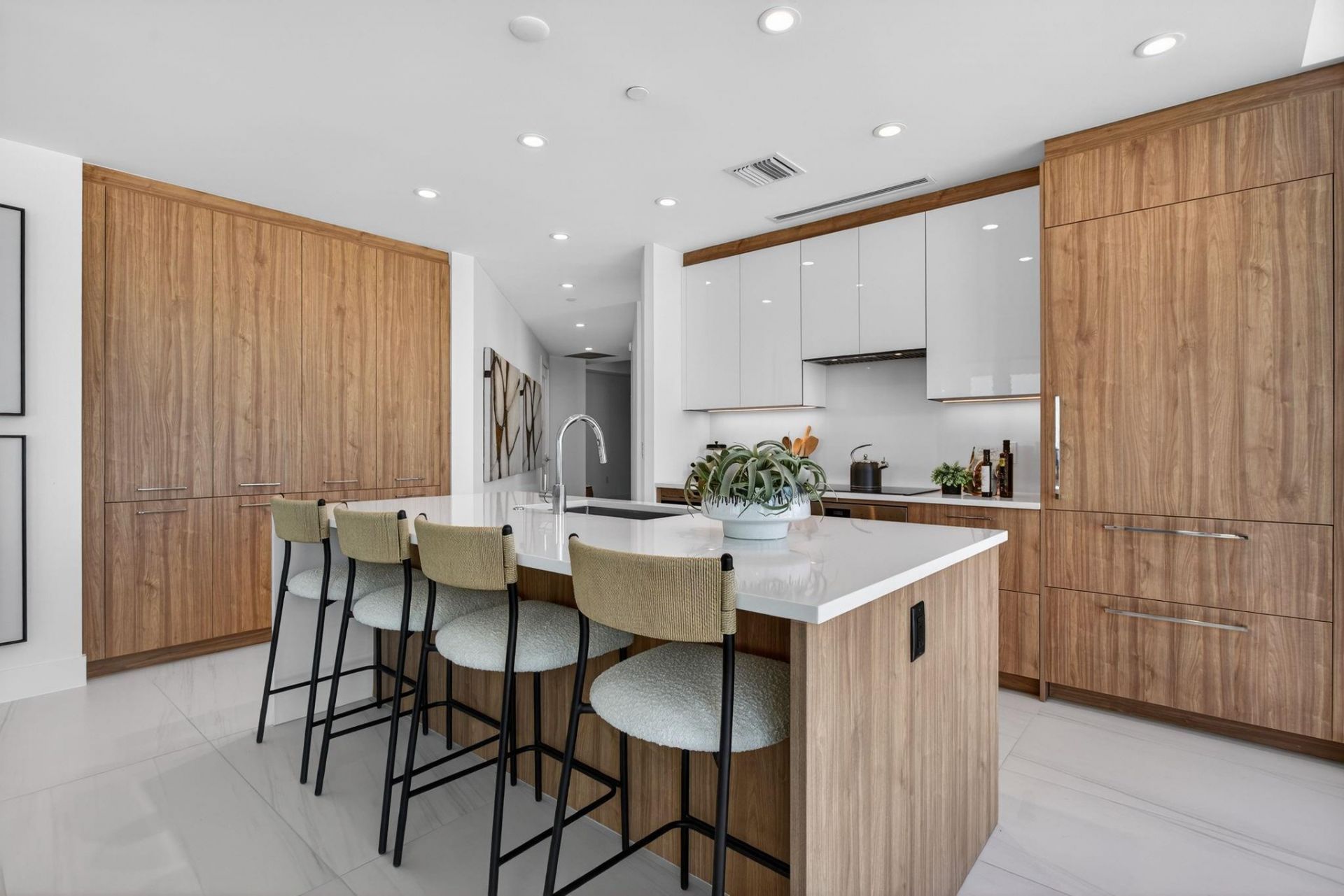 153 N Seabreeze Boulevard, Unit 2505, Fort Lauderdale, FL 33304 Photo