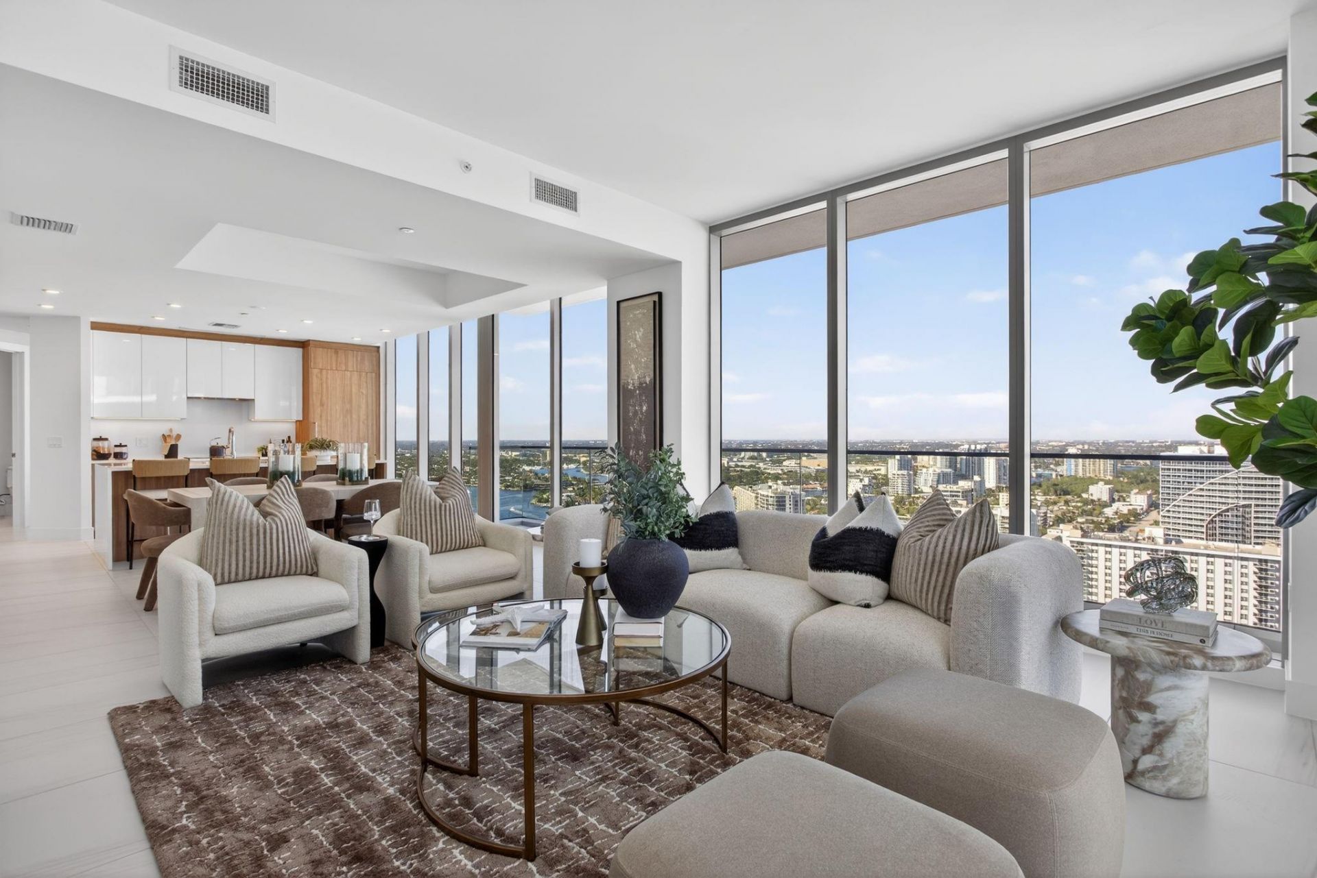 153 N Seabreeze Boulevard, Unit 2505, Fort Lauderdale, FL 33304 Photo