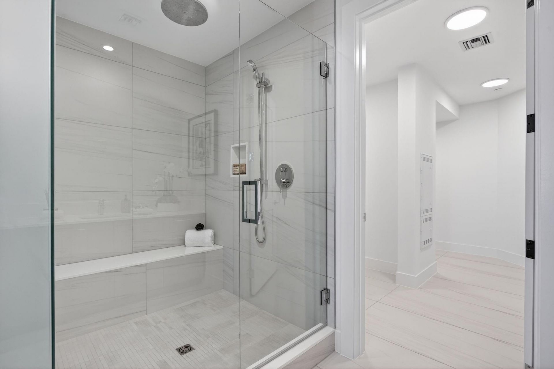 153 N Seabreeze Boulevard, Unit 2505, Fort Lauderdale, FL 33304 Photo