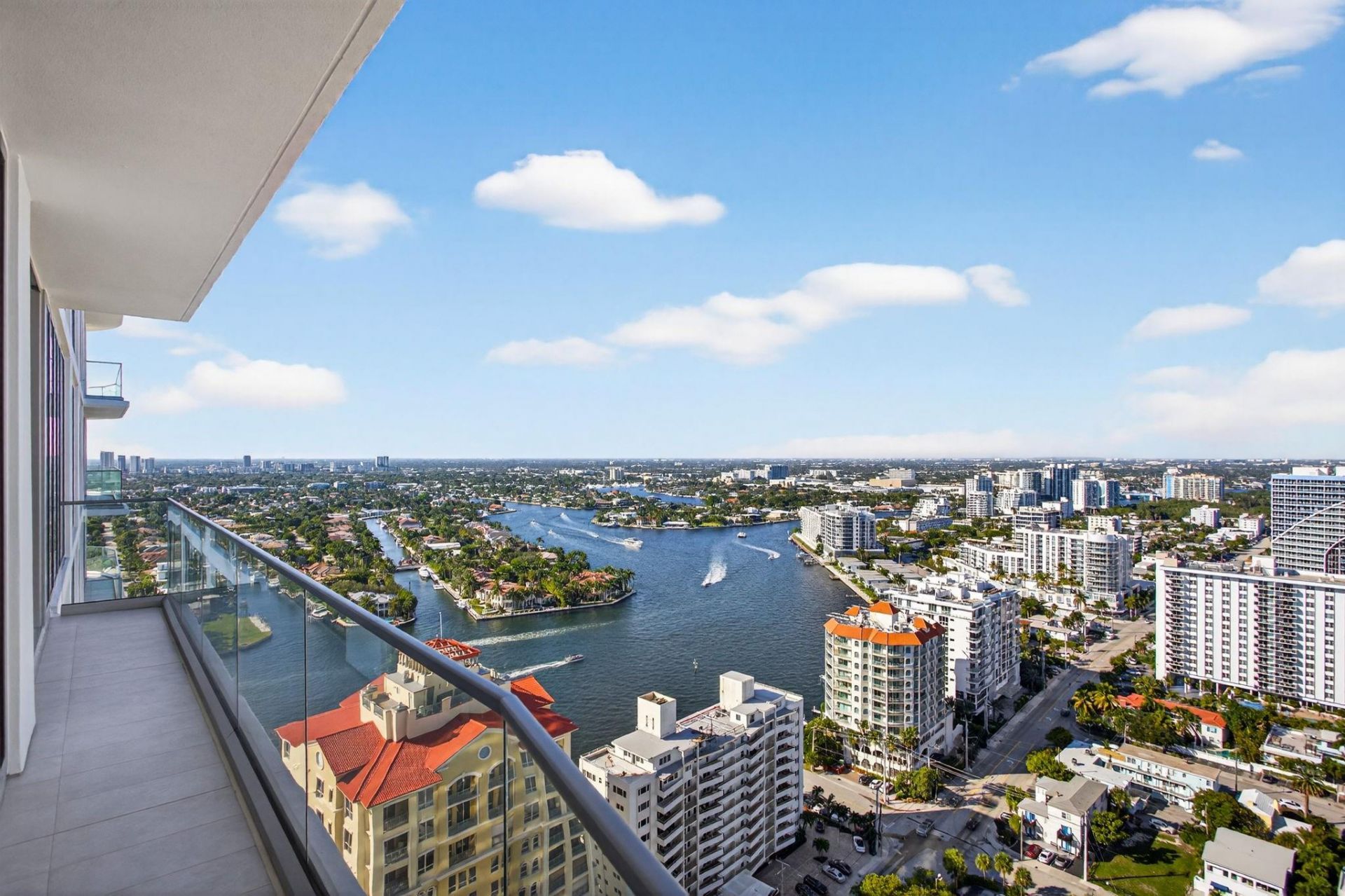 153 N Seabreeze Boulevard, Unit 2505, Fort Lauderdale, FL 33304 Photo