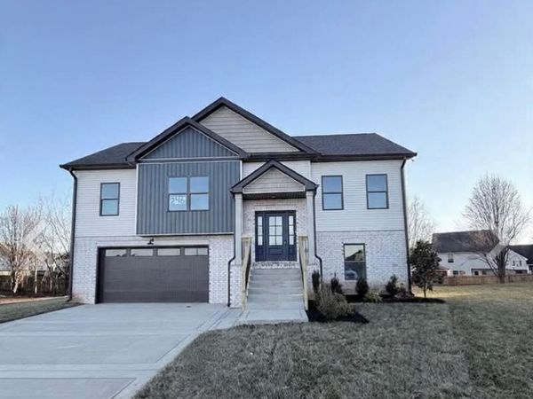 108 Apple Blossom Ct, Clarksville, TN 37042