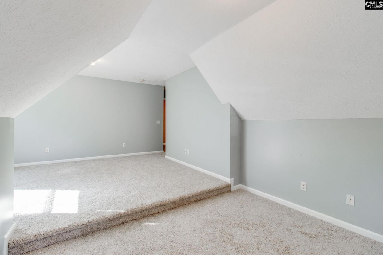 636 Dulaney Bend Photo 34