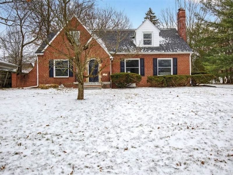 627 Greenwood Avenue, Akron, OH 44320 Photo 1