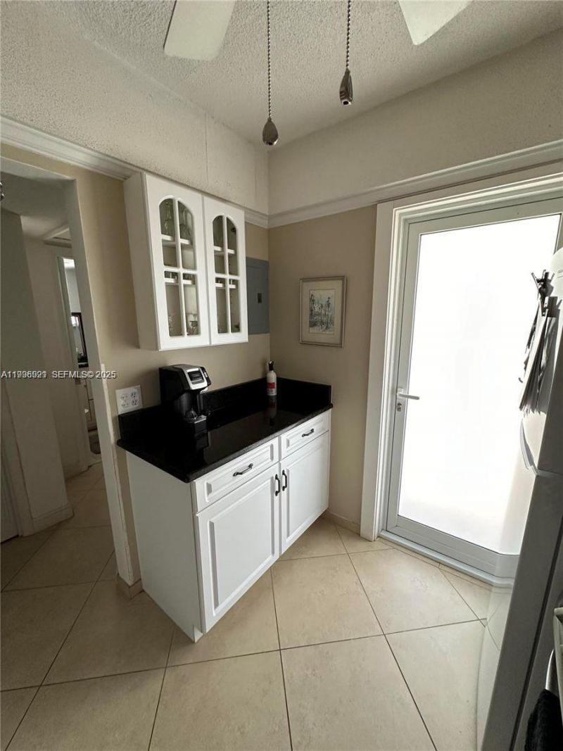 1481 S Ocean Blvd , Unit 102E, Lauderdale by the Sea, FL 33062 Photo