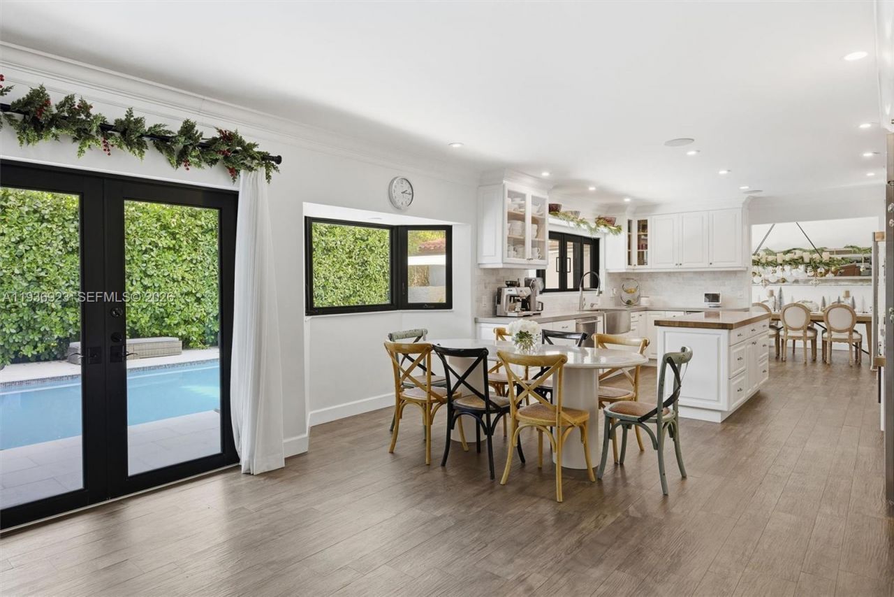 12510 Ramiro St, Coral Gables, FL 33156 Photo