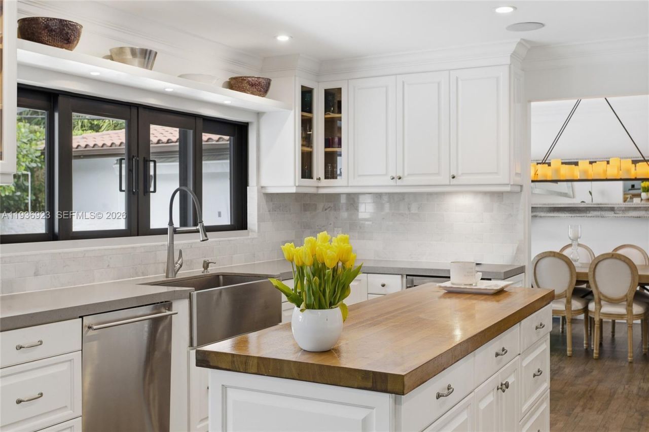 12510 Ramiro St, Coral Gables, FL 33156 Photo