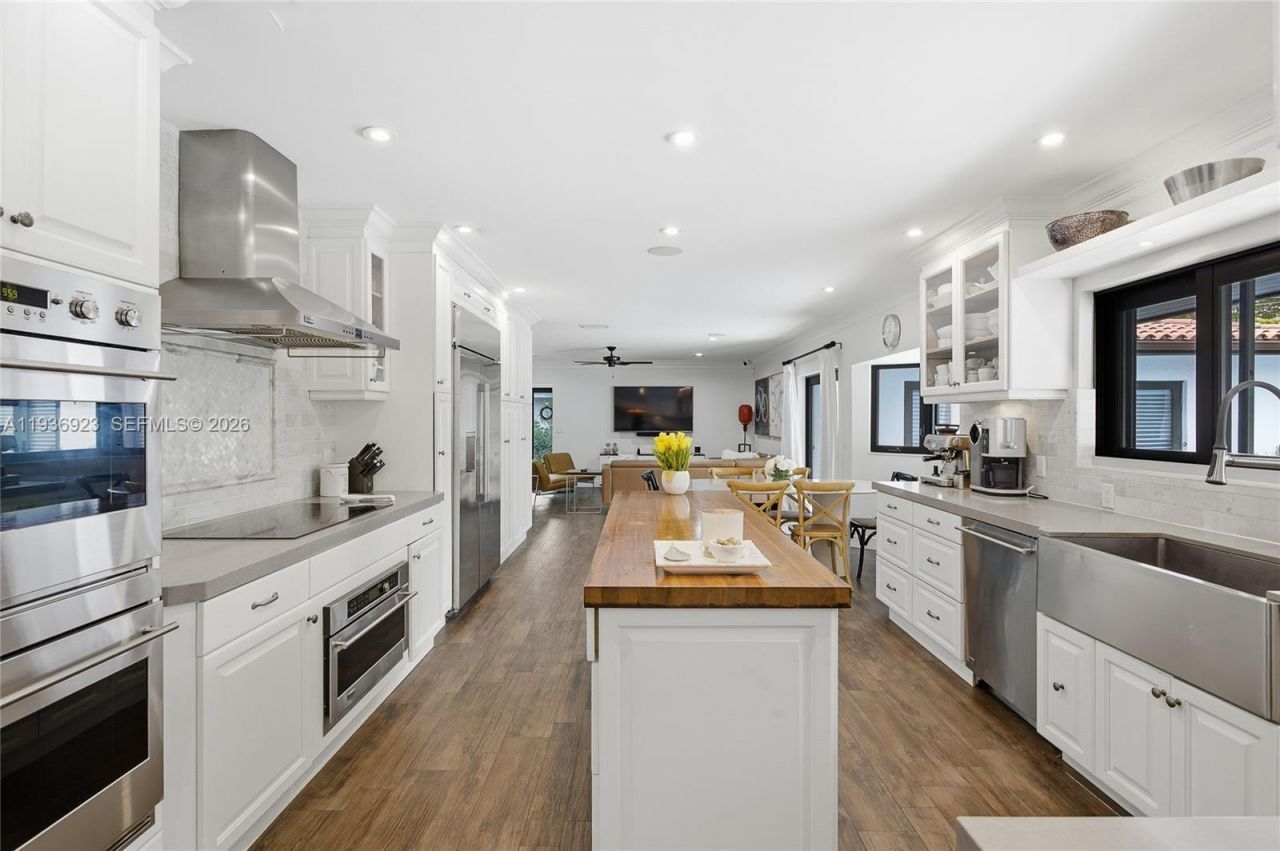 12510 Ramiro St, Coral Gables, FL 33156 Photo