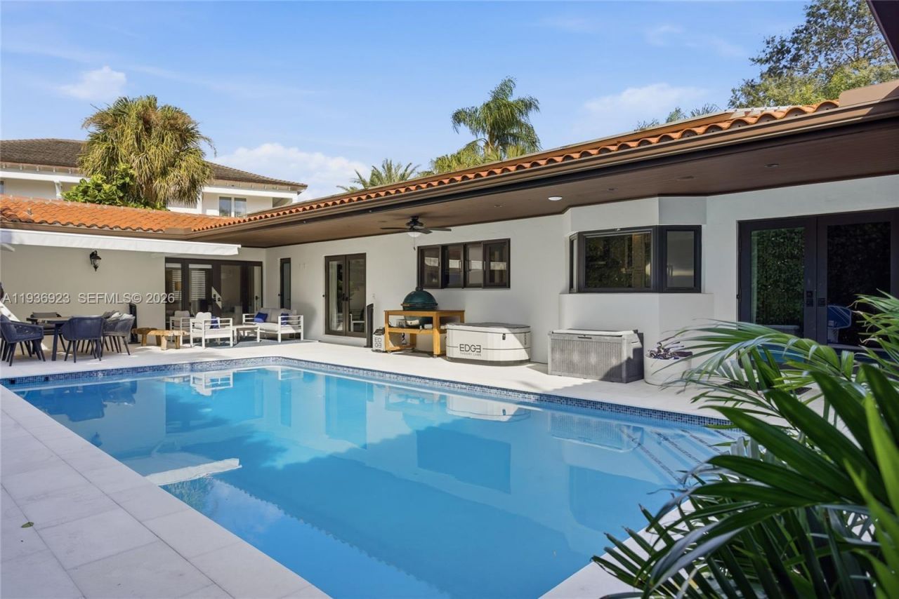 12510 Ramiro St, Coral Gables, FL 33156 Photo