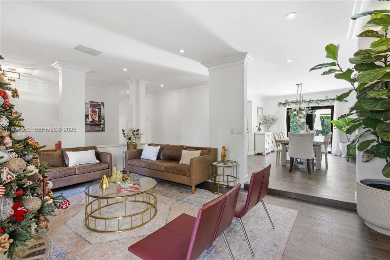 12510 Ramiro St, Coral Gables, FL 33156 Photo