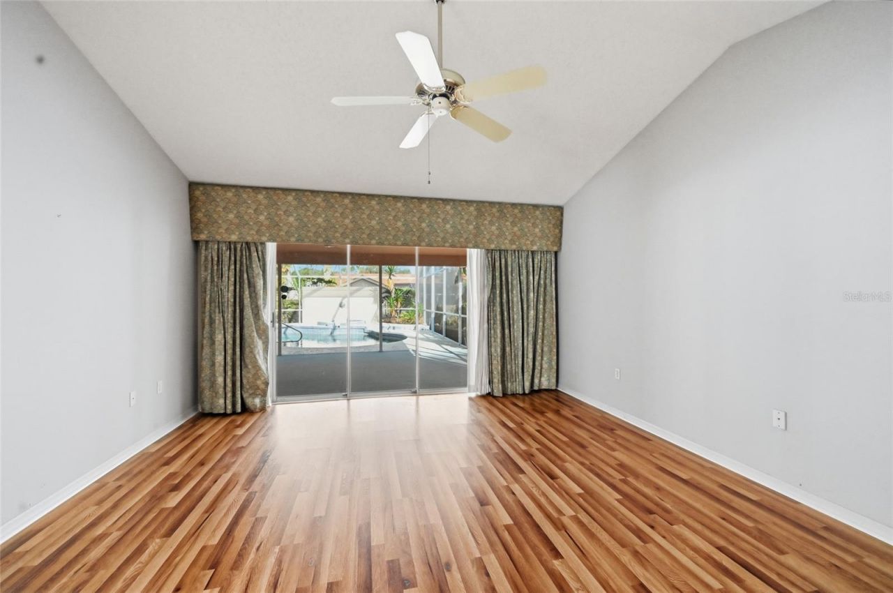 3732 Surrey Lane, Sarasota, FL 34235 Photo