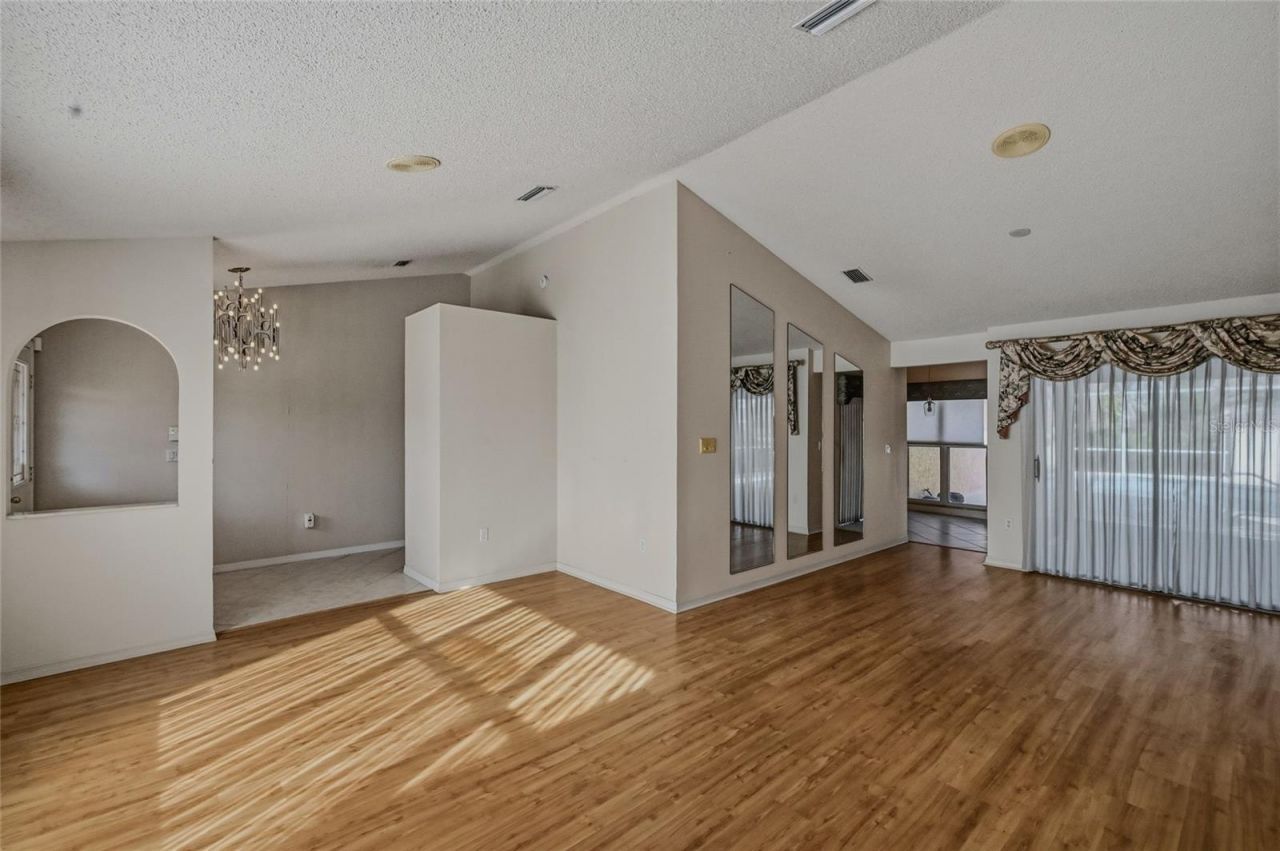 3732 Surrey Lane, Sarasota, FL 34235 Photo