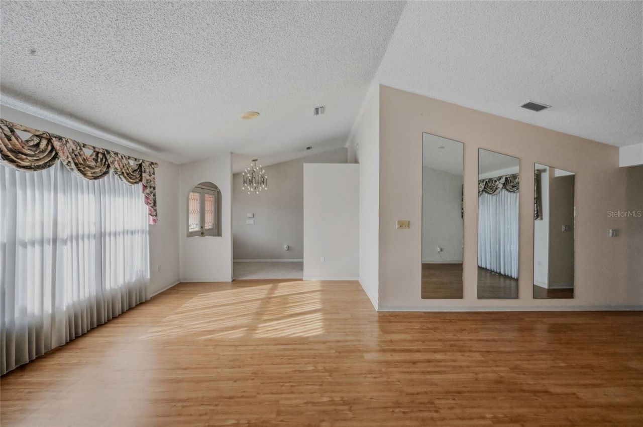 3732 Surrey Lane, Sarasota, FL 34235 Photo