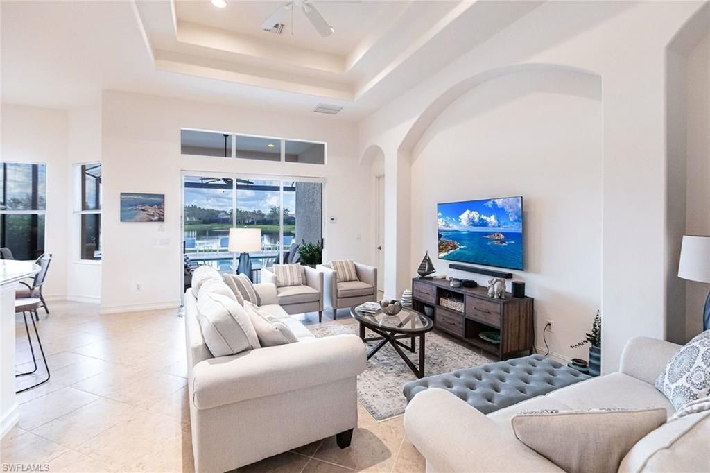 7863 Valencia Ct, Naples, FL 34113 Photo