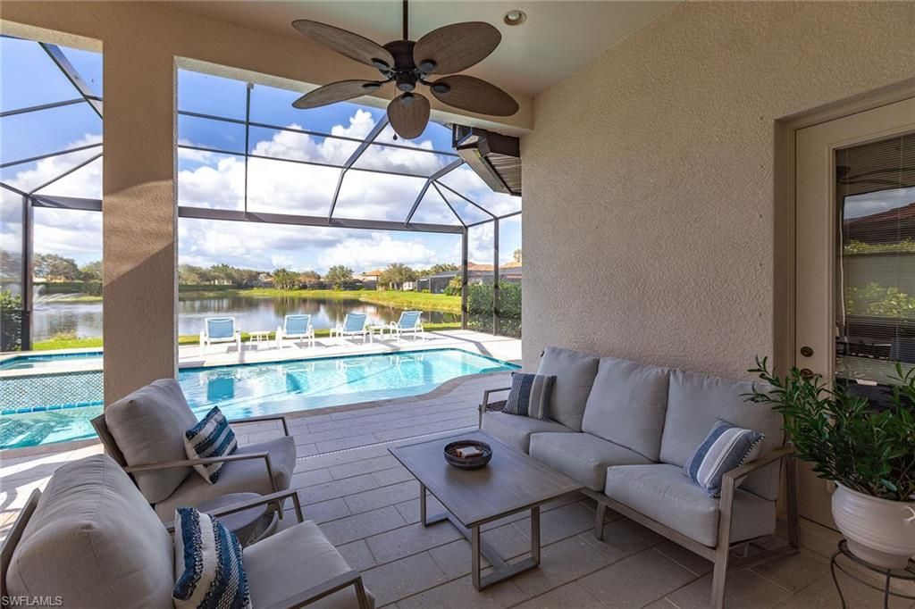 7863 Valencia Ct, Naples, FL 34113 Photo