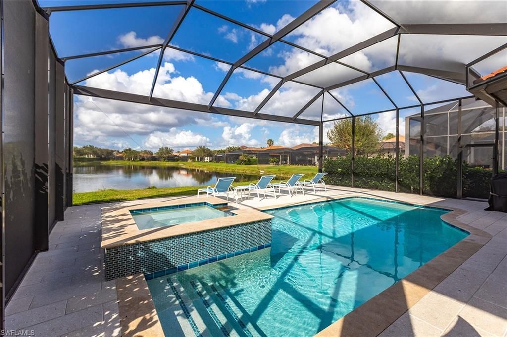 7863 Valencia Ct, Naples, FL 34113 Photo