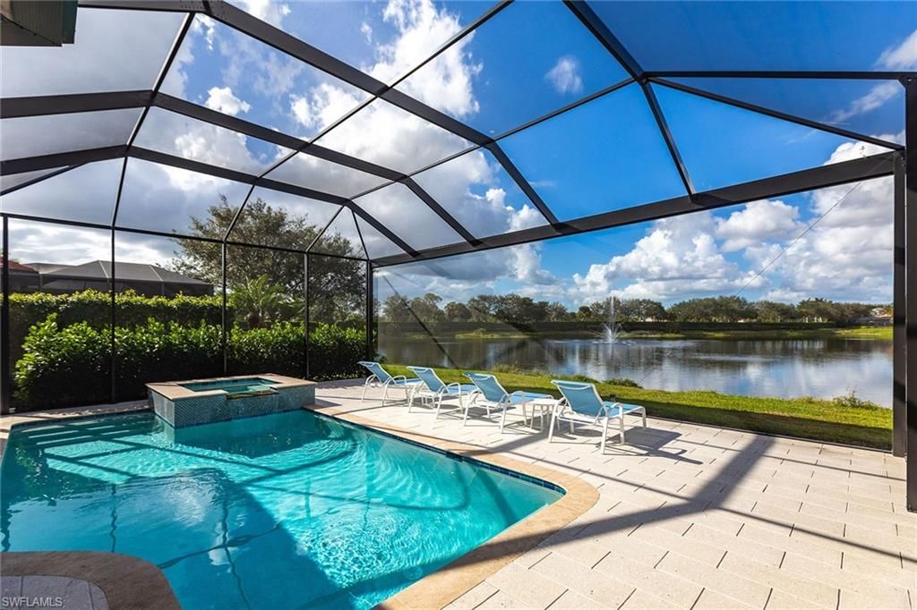 7863 Valencia Ct, Naples, FL 34113 Photo