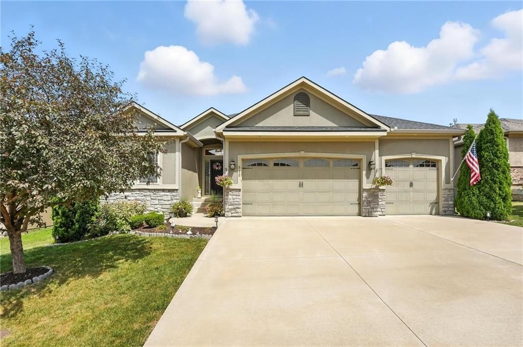 512 Sycamore Road, Greenwood, MO 64034 Main Photo