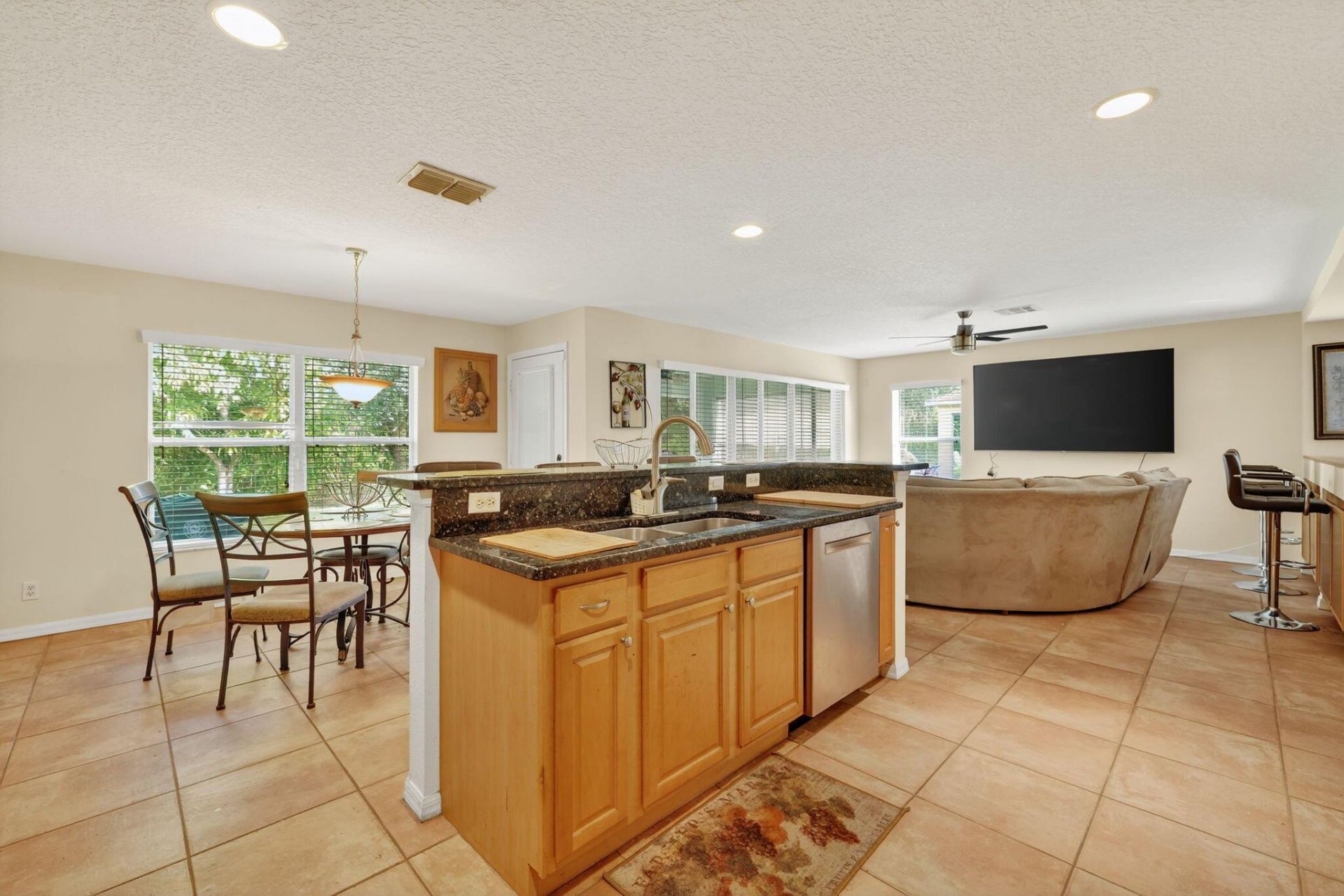 3331 SW Espanola Street, Port Saint Lucie, FL 34953 Photo