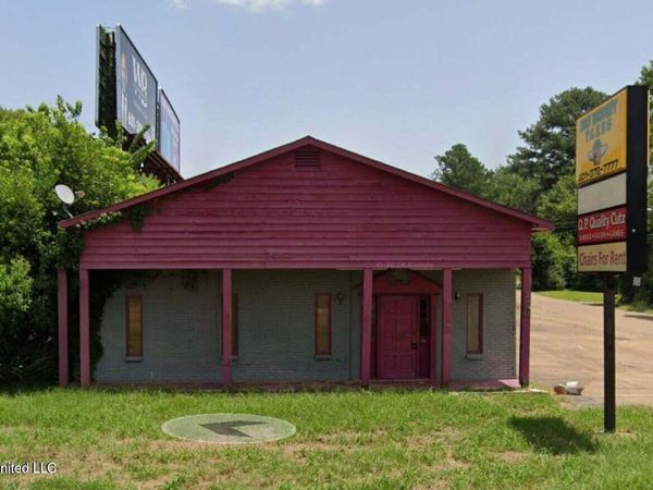 2930 Terry Road, Jackson, MS 39212