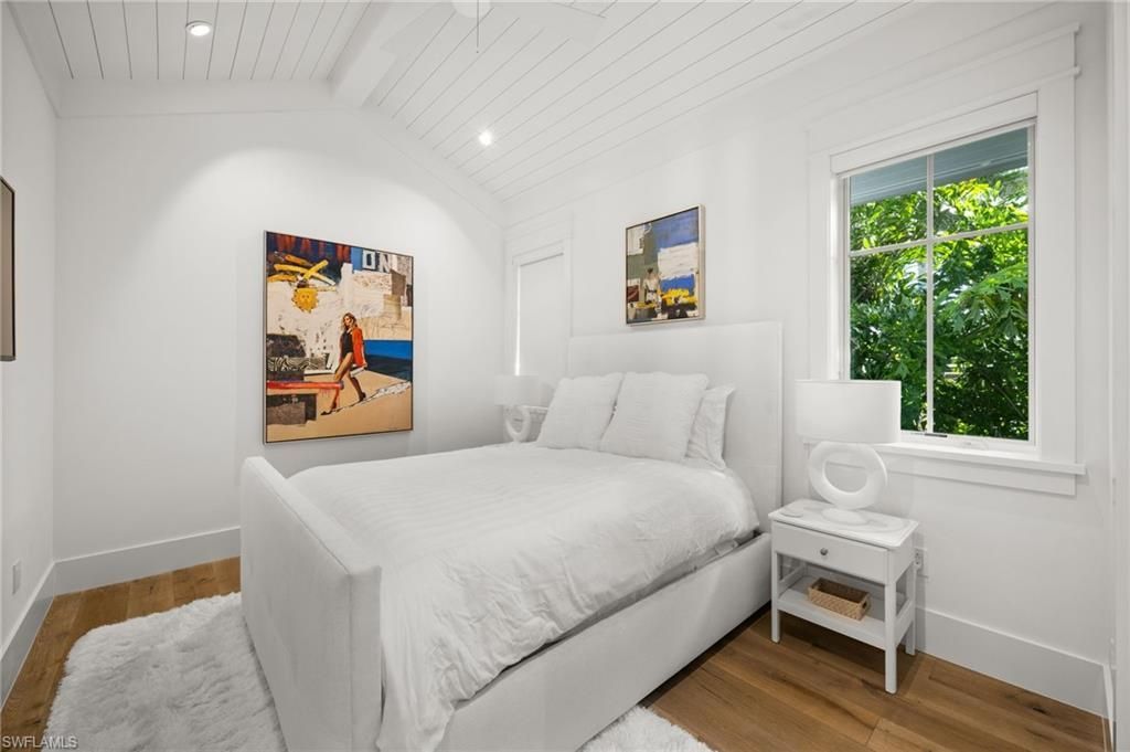 770 Park St, Naples, FL 34102 Photo