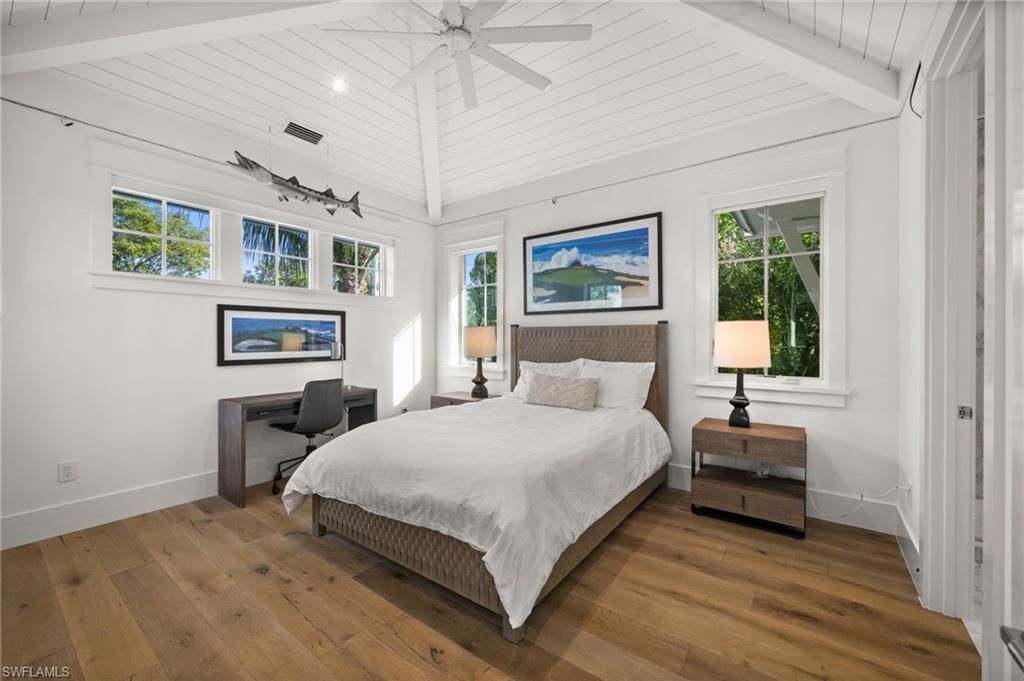 770 Park St, Naples, FL 34102 Photo