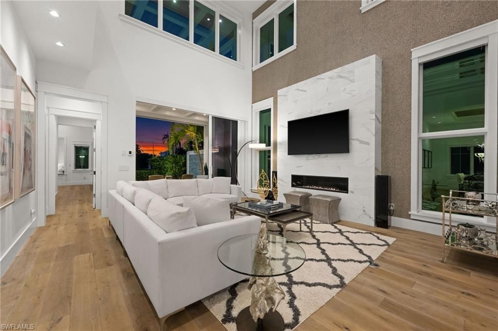 770 Park St, Naples, FL 34102 Photo