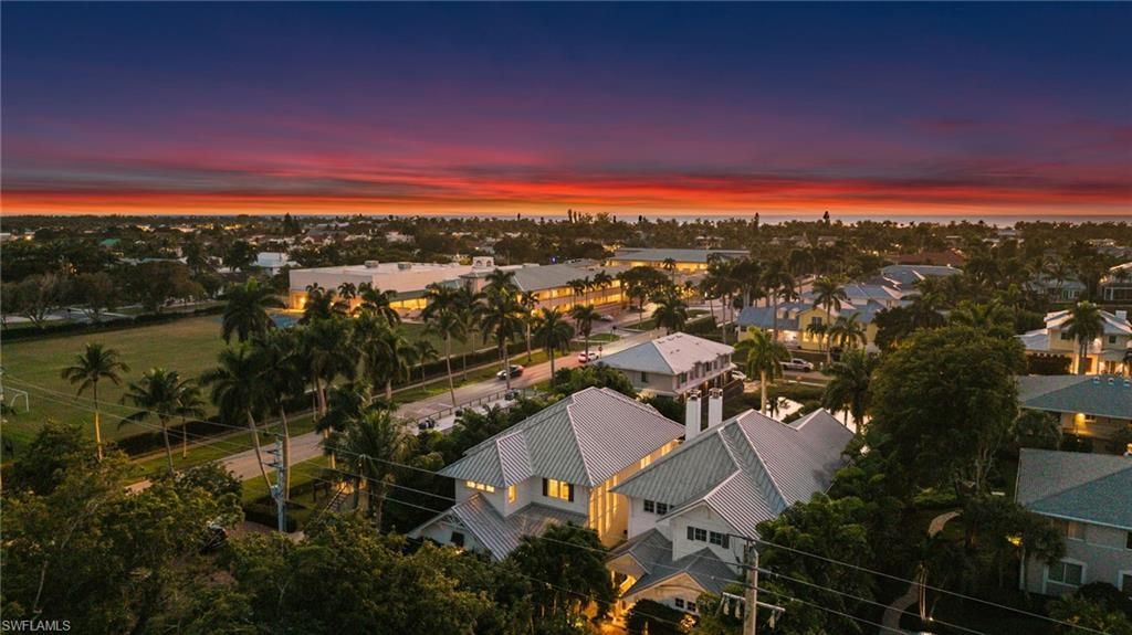 770 Park St, Naples, FL 34102 Photo