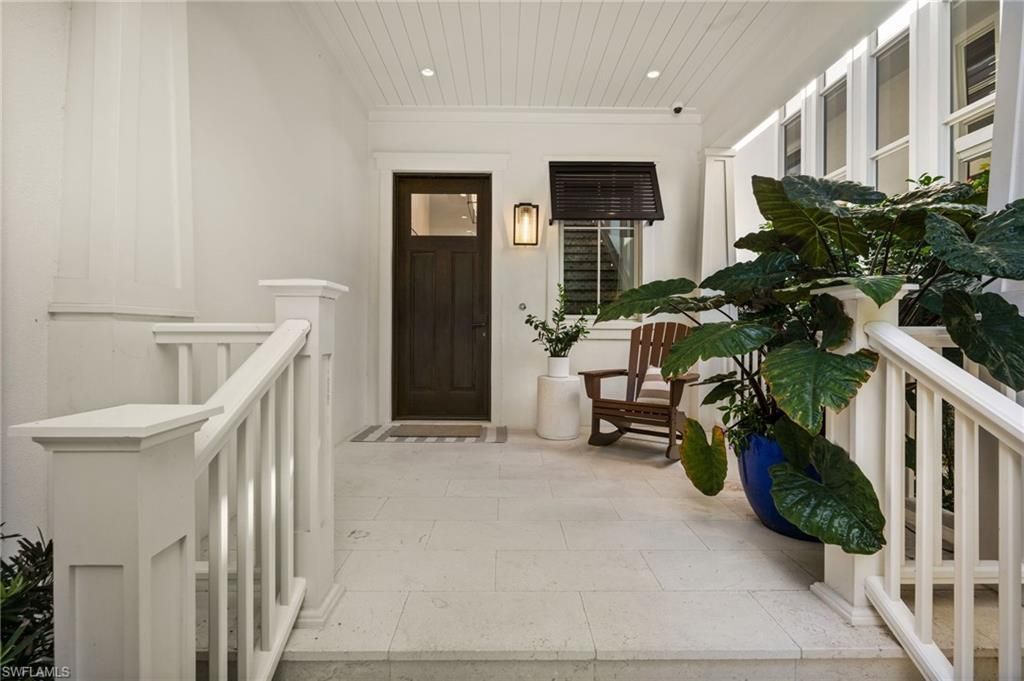 770 Park St, Naples, FL 34102 Photo