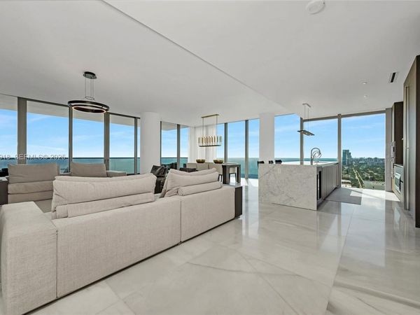 2000 S Ocean Dr, Unit 30B, Hallandale Beach, FL 33009