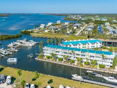 8226 HARBORSIDE CIRCLE, ENGLEWOOD, FL 34224