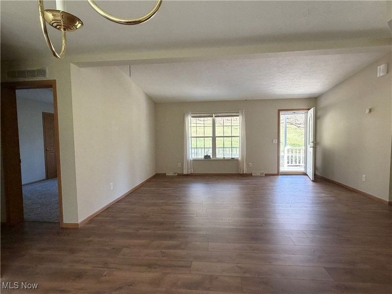 3905 N Wedgewood Drive, McConnelsville, OH 43756 Photo 4