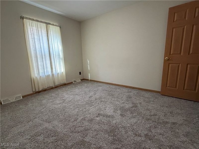 3905 N Wedgewood Drive, McConnelsville, OH 43756 Photo 5