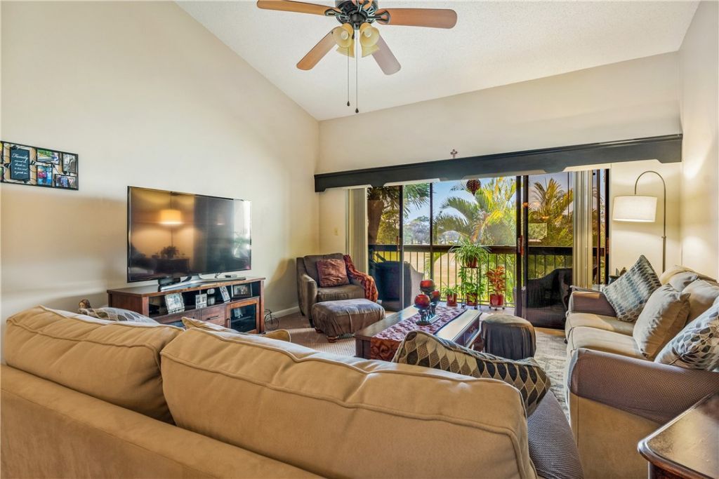 9450 Meadowood Drive, Unit 202, Fort Pierce, FL 34951 Photo