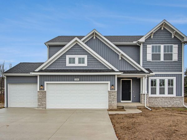 5589 Paxton Court, Portage, MI 49024