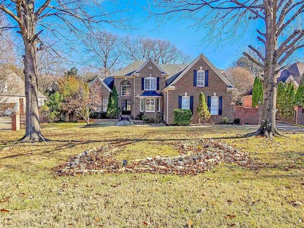 1816 NEW RIVERDALE RD, Germantown, TN 38138