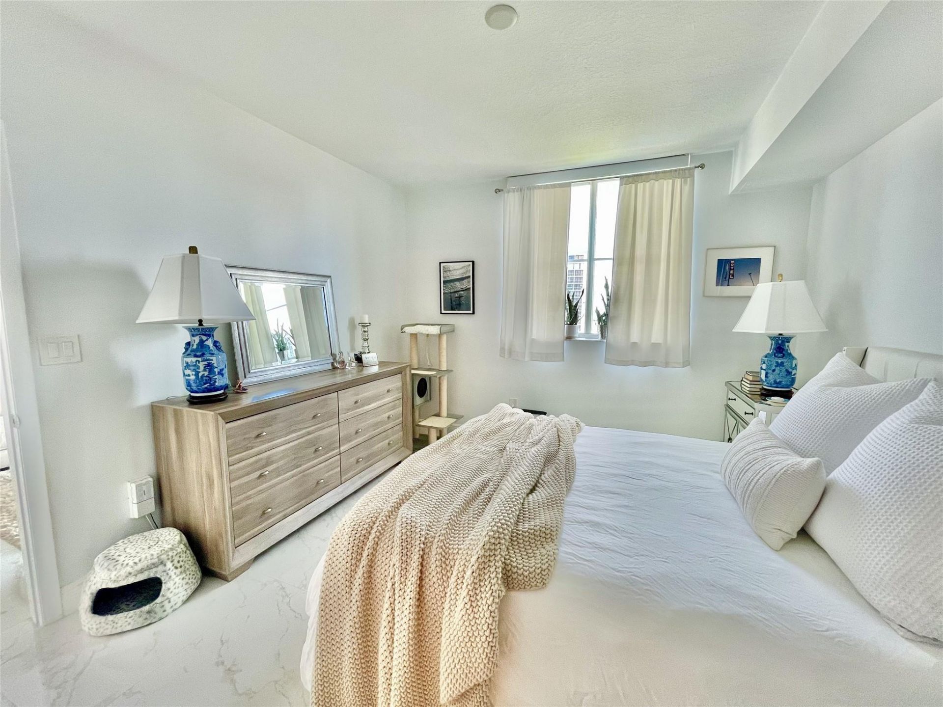 3020 NE 32nd Avenue, Unit 905, Fort Lauderdale, FL 33308 Photo