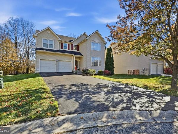 103 SARAH CIRCLE, BEAR, DE 19701