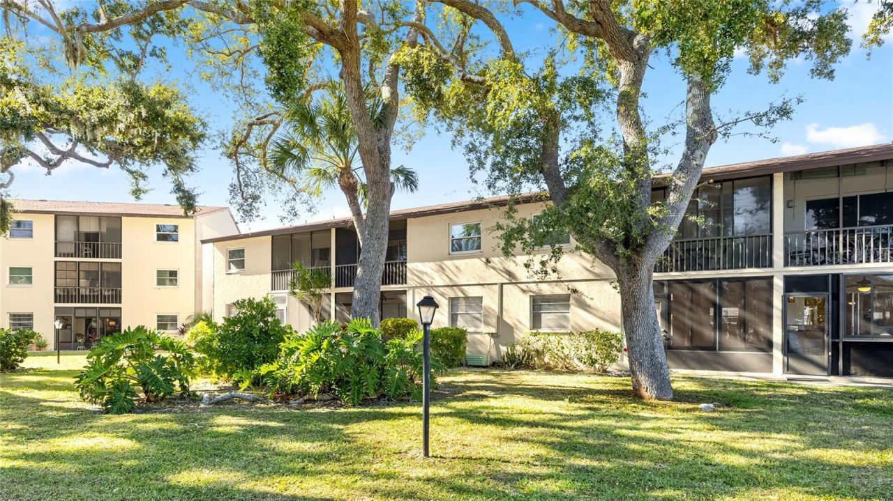 2300 Stickney Point Road, Unit 102, Sarasota, FL 34231 Photo