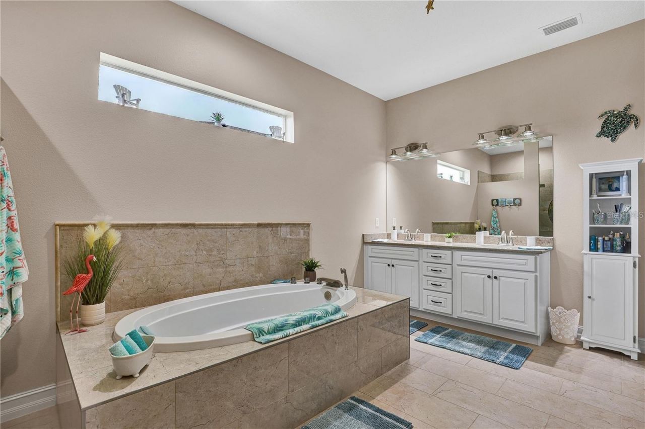 5497 56th Court E, Bradenton, FL 34203 Photo