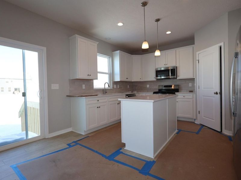 2749 Charlotte Way, Delaware, OH 43015 Photo 4