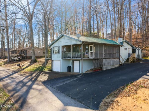 982 Lost Creek Boat Dock Road, Decaturville, TN 38329