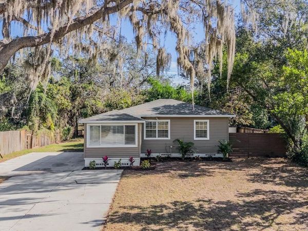 8107 N OTIS AVENUE, TAMPA, FL 33604