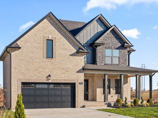 809 Willowicke Drive, Clarksville, TN 37043