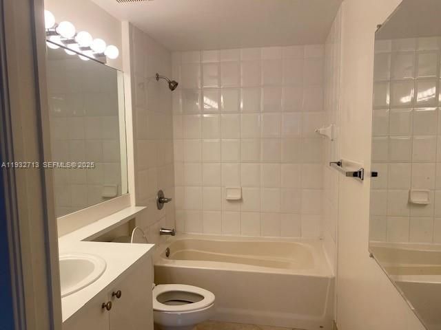 8060 N Nob Hill Rd, Unit 102, Tamarac, FL 33321 Photo