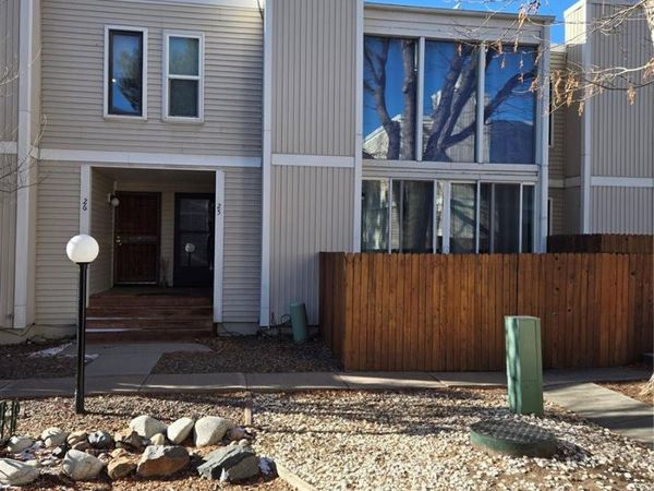 1050 S Monaco Parkway, Unit 25, Denver, CO 80224