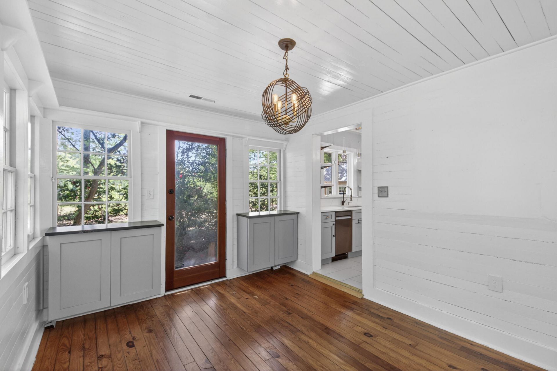 7275 Highway 162 Photo 12