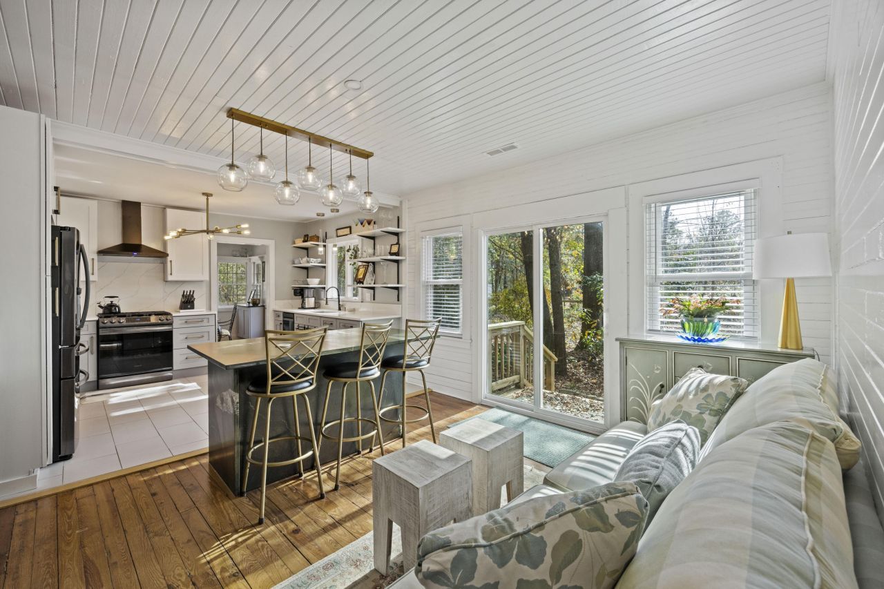 7275 Highway 162 Photo 16