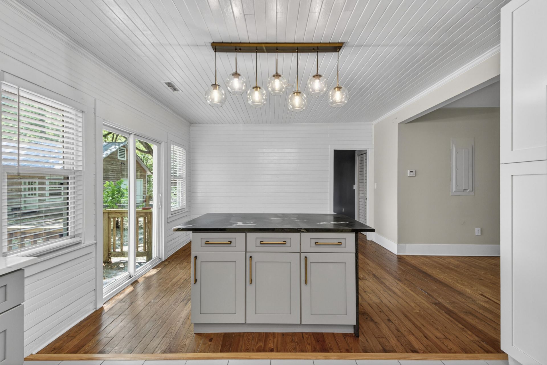 7275 Highway 162 Photo 24